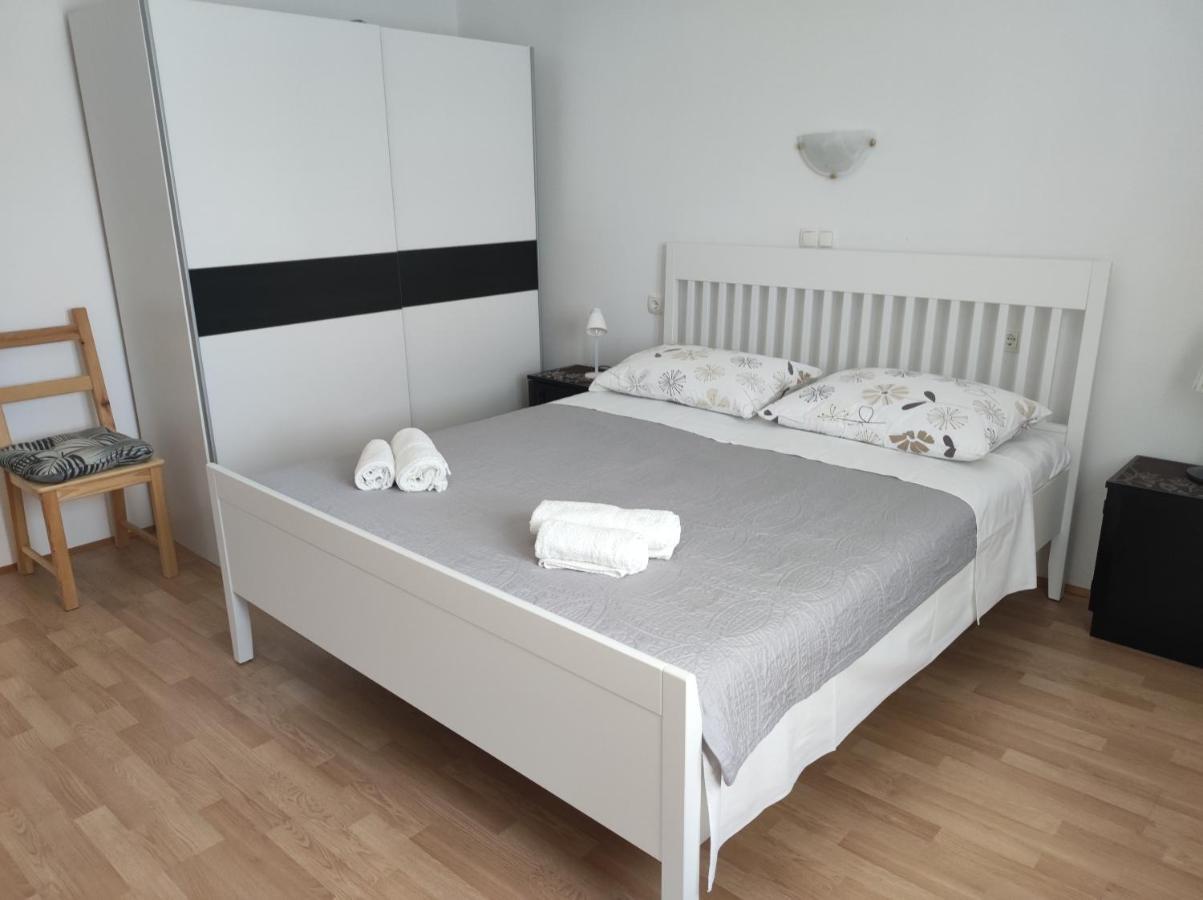 Apartments Kampor Damira Rab Town Dış mekan fotoğraf